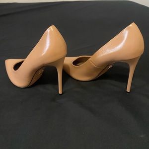 Zara High Heel pointy nude